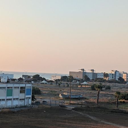 Beautiful Apartment Near Beach In Larnaca Scala Kültér fotó